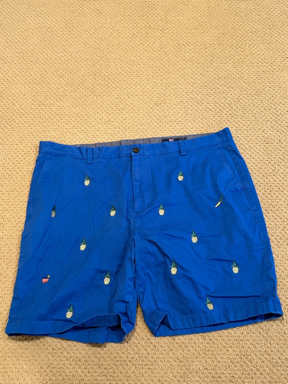 Vineyard Vines Royal Blue Pineapple Embroidered Men’s Shorts